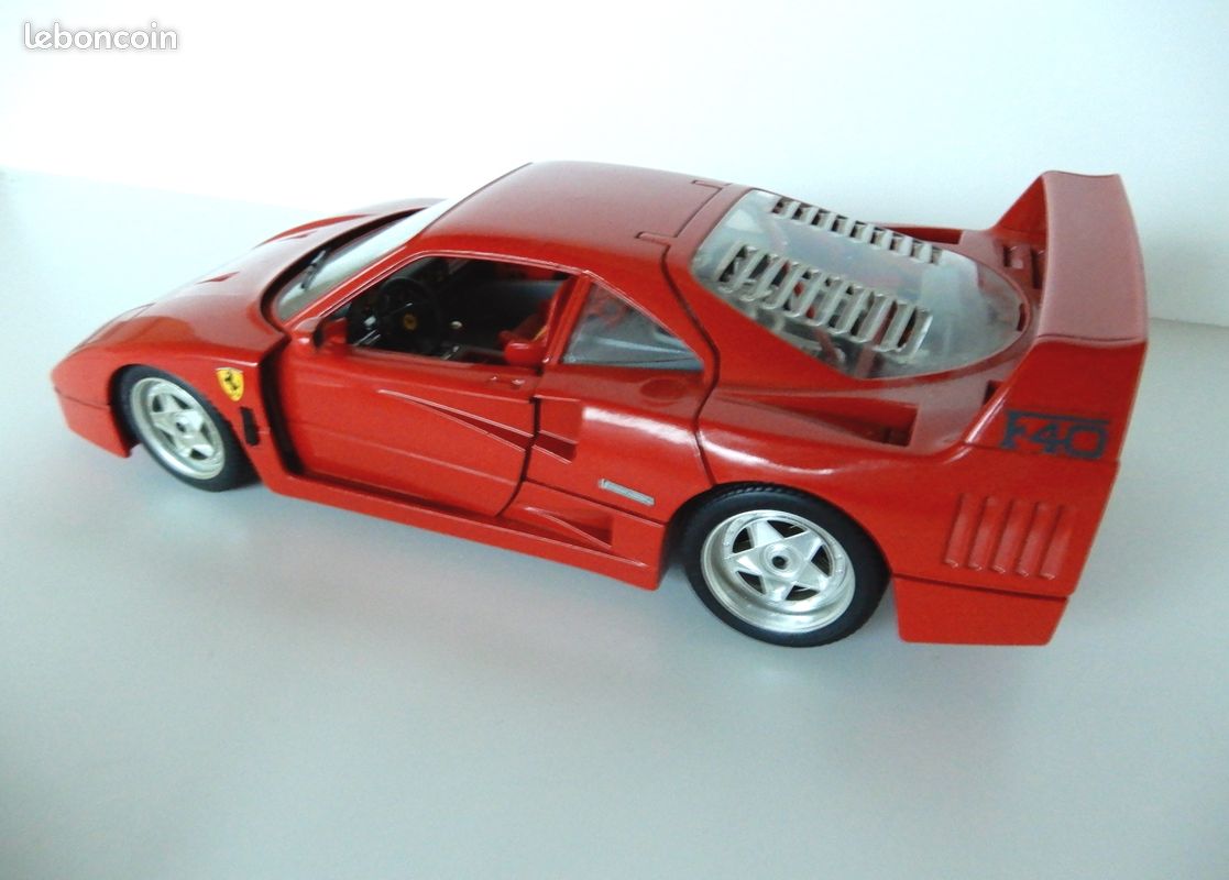 Jouets lot de 3 Ferrari Voitures miniatures Collections (image 4)
