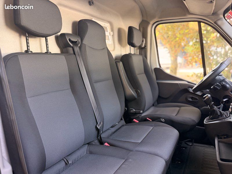 Renault master l1h1 2,3 dci 135 grand confort fourgon 2021 – photo 12
