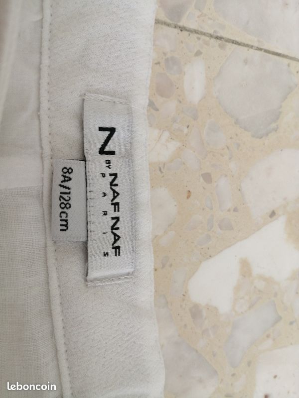 Short blanc fille Naf Naf T 8 ans TBE (image 2)