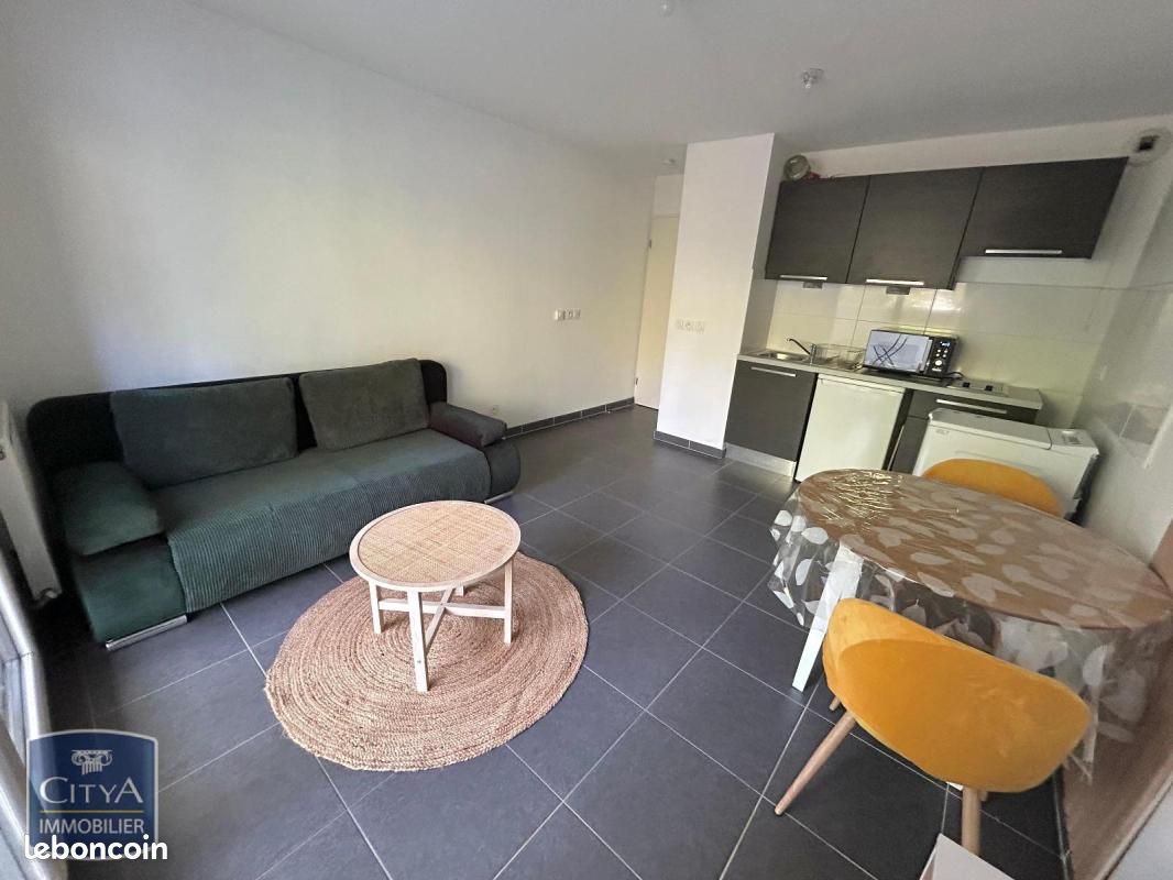Appartement 1 pièce 24 m² · à Toulon · 24 m² · 550 €/mois