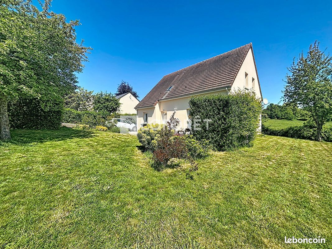 Maison 5 pièces 111 m² · à Falaise · 111 m² · 243 800 €