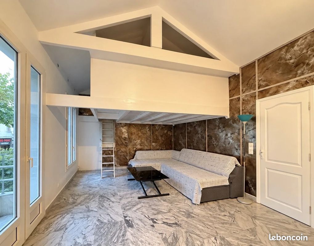 Appartement 1 pièce 29 m² · à Antibes · 29 m² · 159 000 €