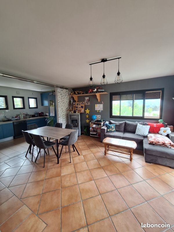 Appartement 3 pièces 70 m² · à Embrun · 70 m² · 250 000 €