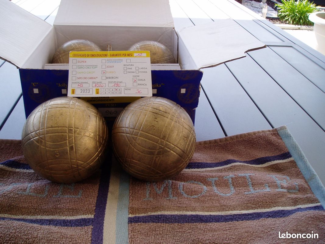 LA BOULE UNIBLOC LYONNAISES SUPER STRIKE, boule pleine, bronze jaune