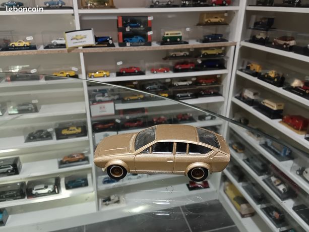 PAYA ALFA ROMEO ECHELLE 1/20 BOITE (lire la description) | Australia