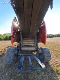 Case IH RB 465 (image 4)