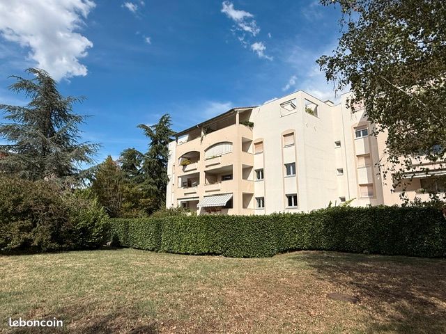 Appartement 5 pièces 102 m² · à Sainte-Foy-lès-Lyon · 102 m² · 1 654 €/mois