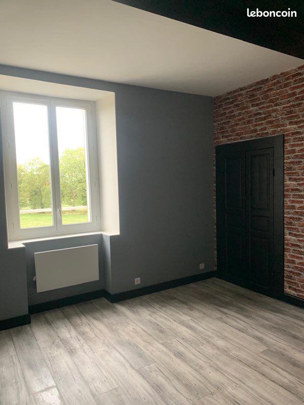 Appartement 3 pièces 58 m² · à La Pacaudière · 58 m² · 390 €/mois