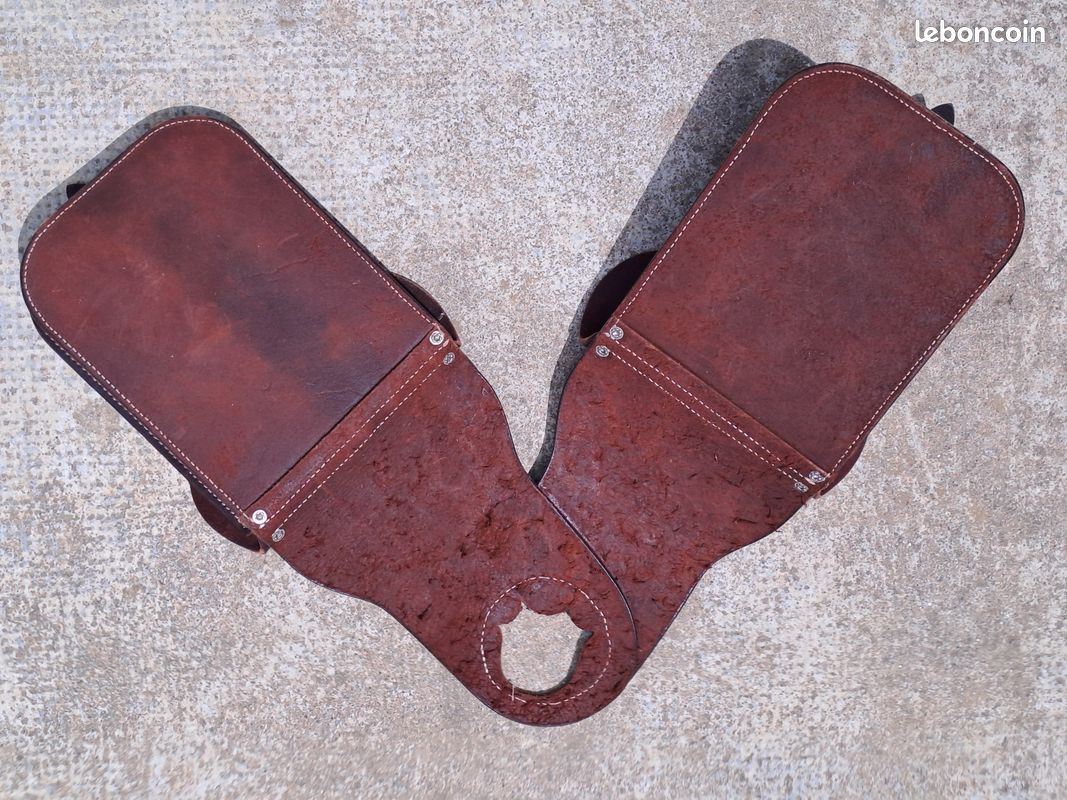 Sacoche de Selle Étanche Columbus avec Fixation Marron