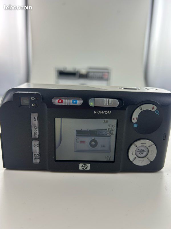 HP Photosmart M305 (image 5)