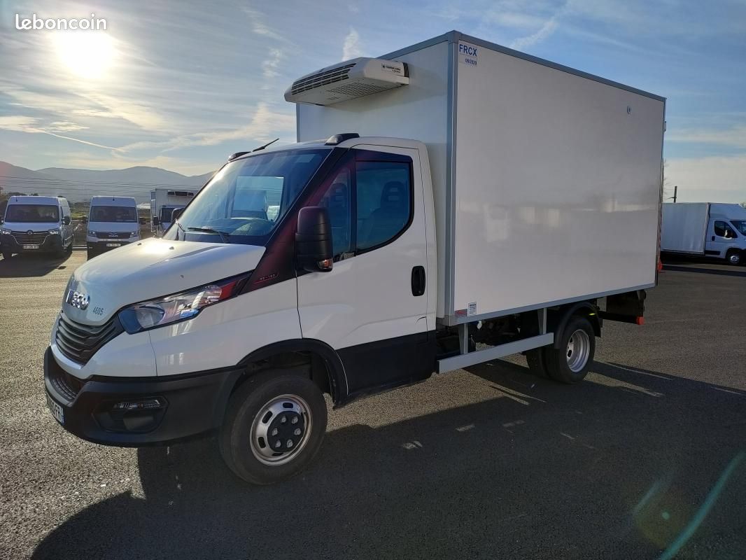 Iveco Daily CHASSIS CABINE FRIGO 12M3 160 CV ROUES JUMELEES HAYON CAISSE CAZAUX GROUPE THERMOKING... (image 3)