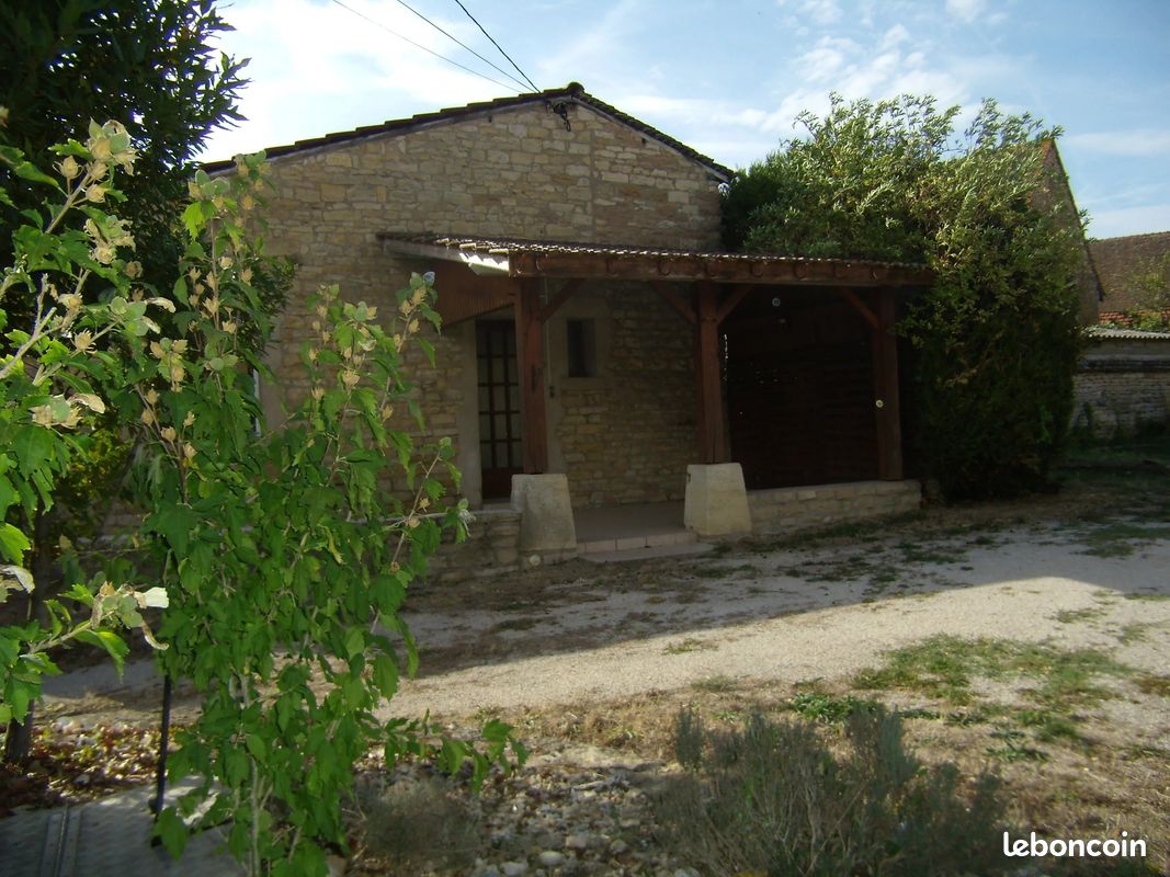 Maison 6 pièces 88 m² · à Varennes-le-Grand · 88 m² · 167 000 €