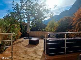Appartement 5 pièces 111 m² · à Crolles · 111 m² · 375 000 €
