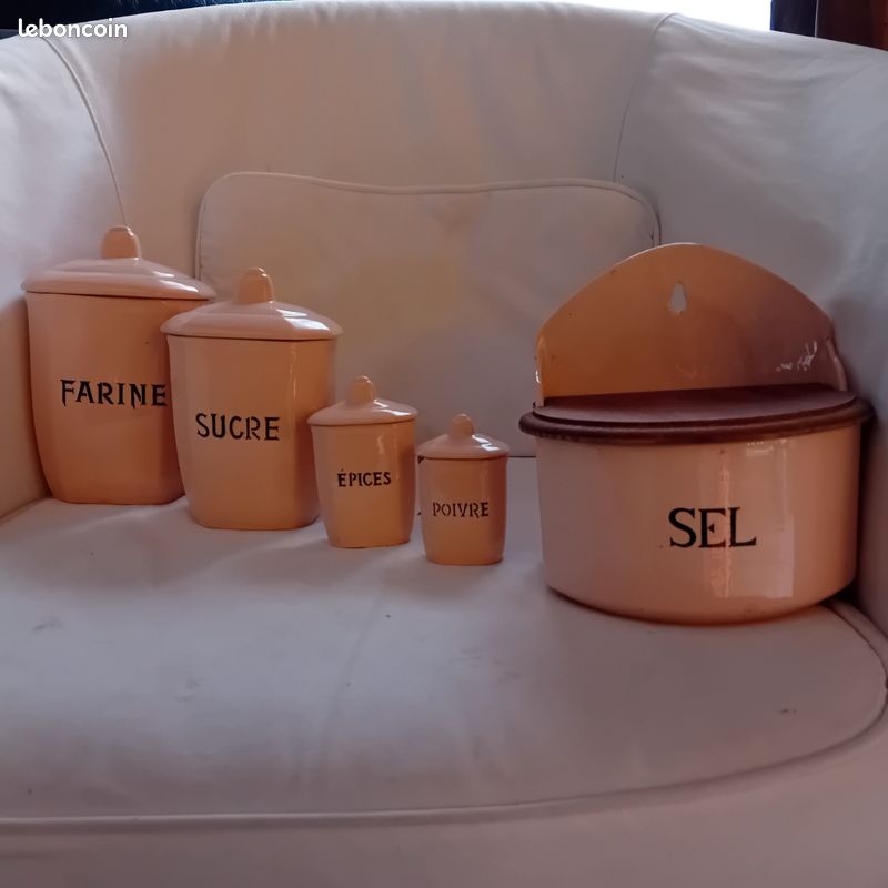 Série de pot de cuisine faïence Digoin Sarguemines de Type Beaujeu rose-crème (image 1)