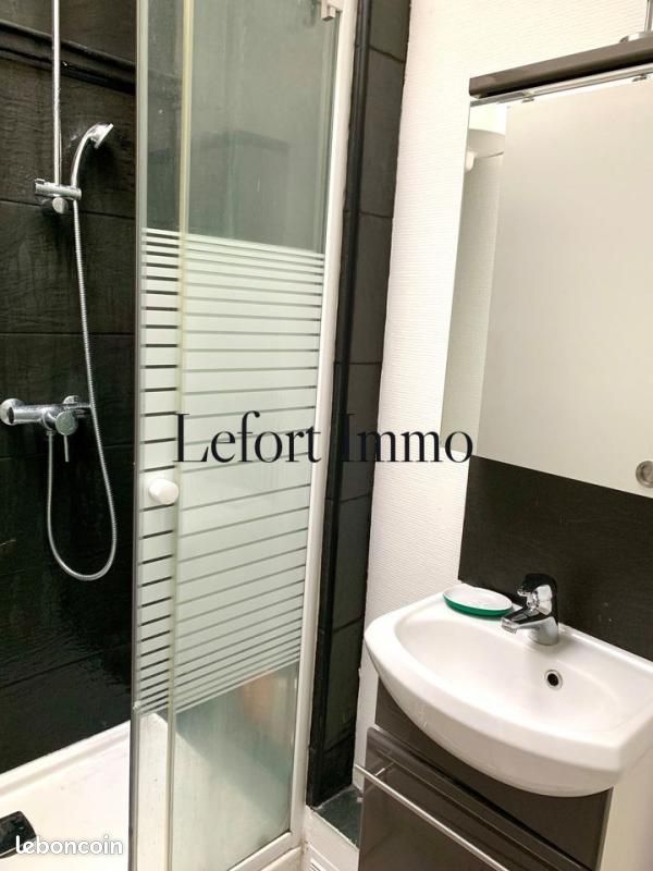 Studio 1 pièce 26 m² (image 6)