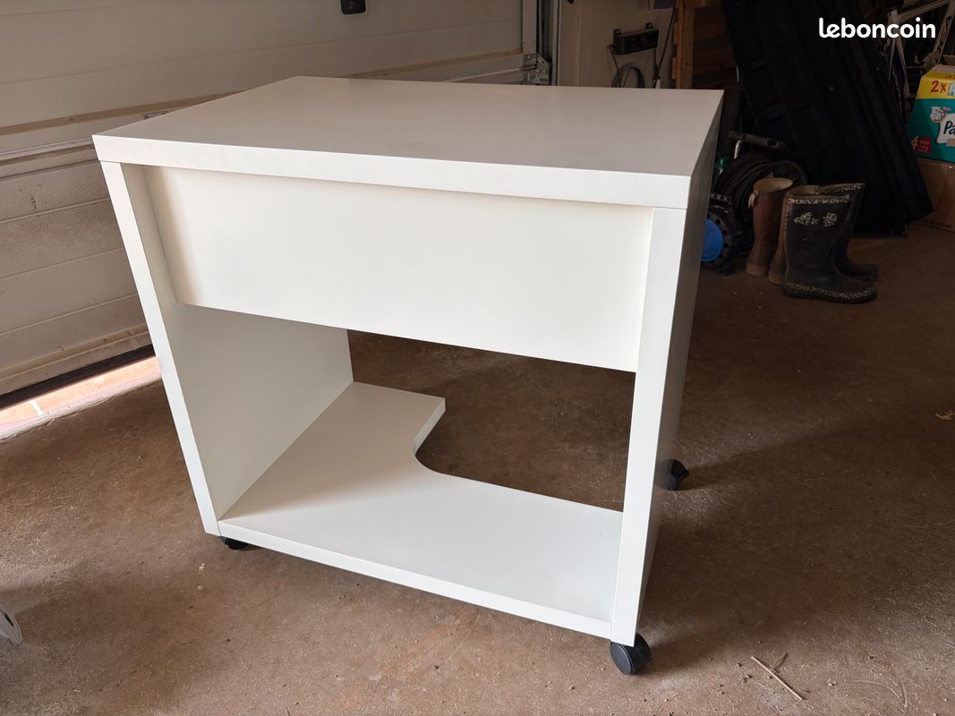 Bureau (image 3)