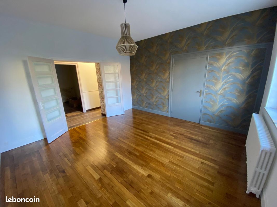 Appartement 3 pièces 58 m² · à Charleville-Mézières · 58 m² · 665 €
