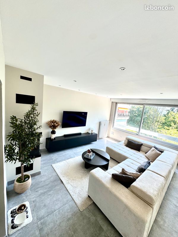 Appartement 6 pièces 127 m² · à Montbéliard · 127 m² · 235 000 €