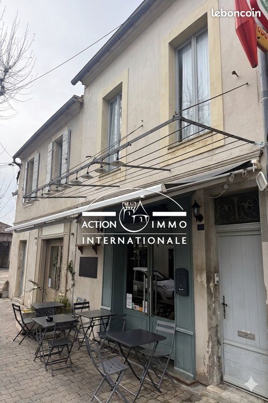Maison 8 pièces 220 m² · à Fontvieille · 220 m² · 560 000 €