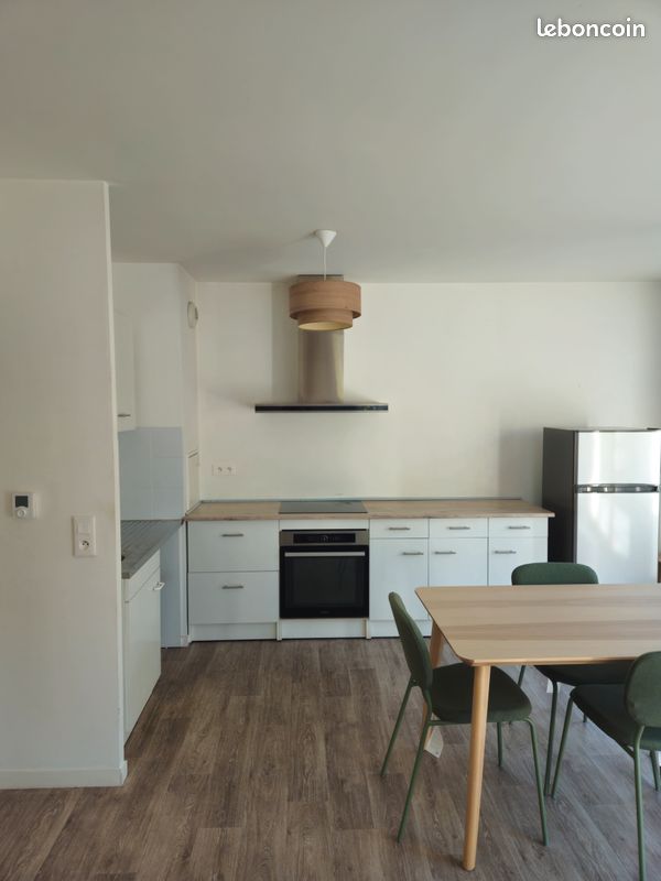 Appartement 3 pièces 65 m² · à Saint-Denis · 64,7 m² · 1 320 €/mois