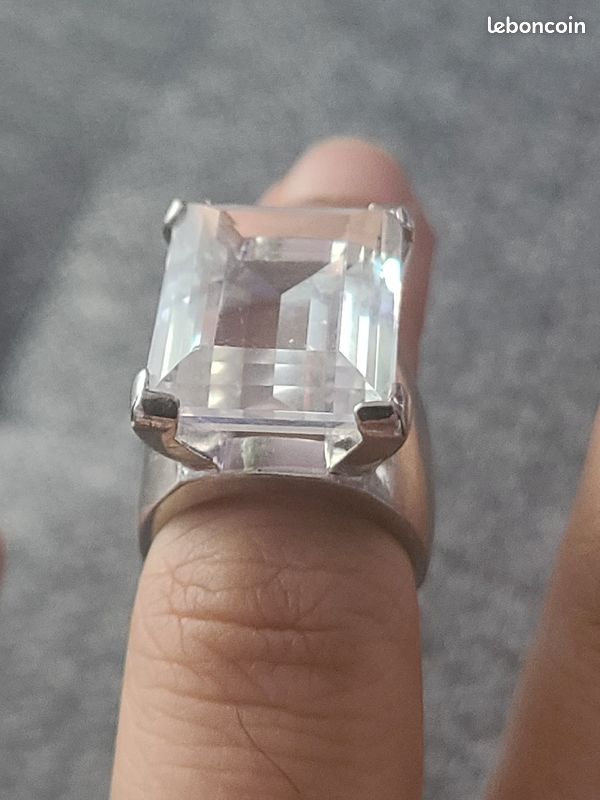 Bague Daniel Swarovski T 48 Neuve (image 4)