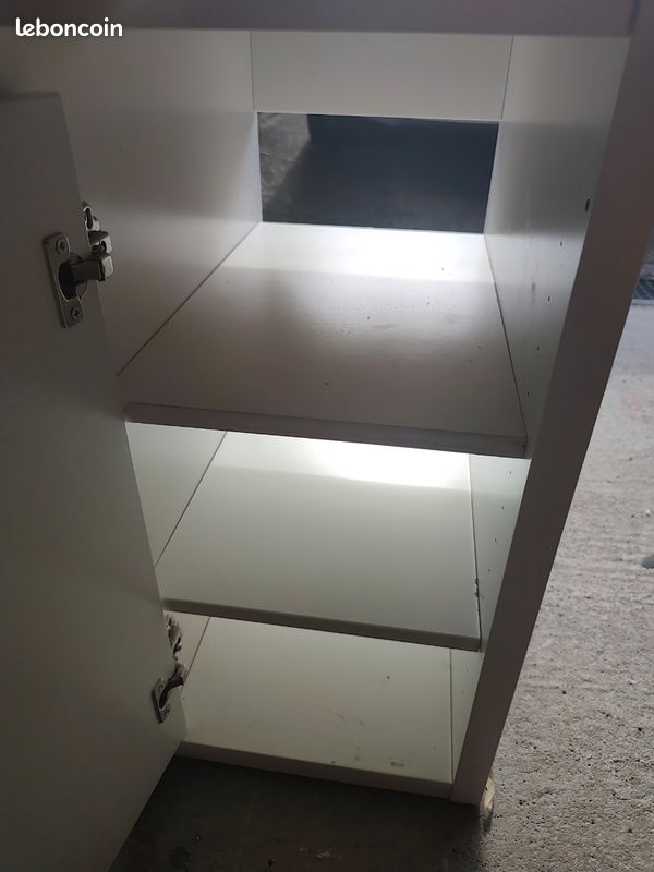 Don bureau Ikea (image 3)