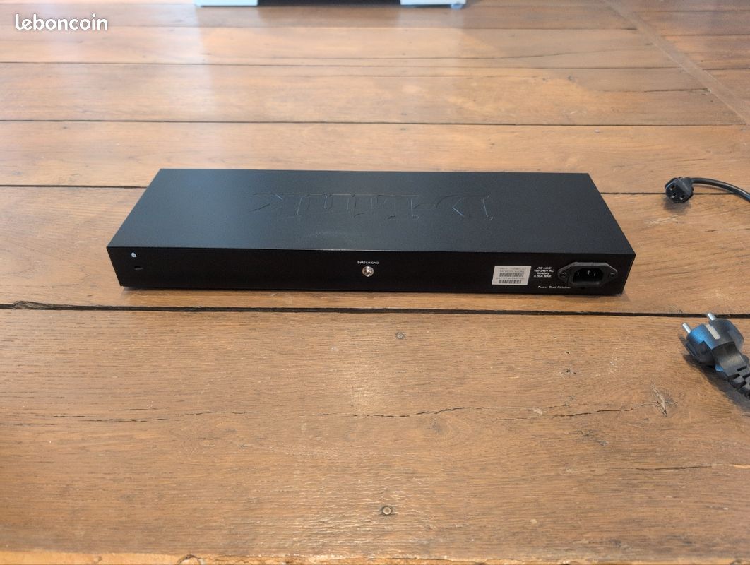 Switch 24 port D-Link DGS-1210-26 (image 2)