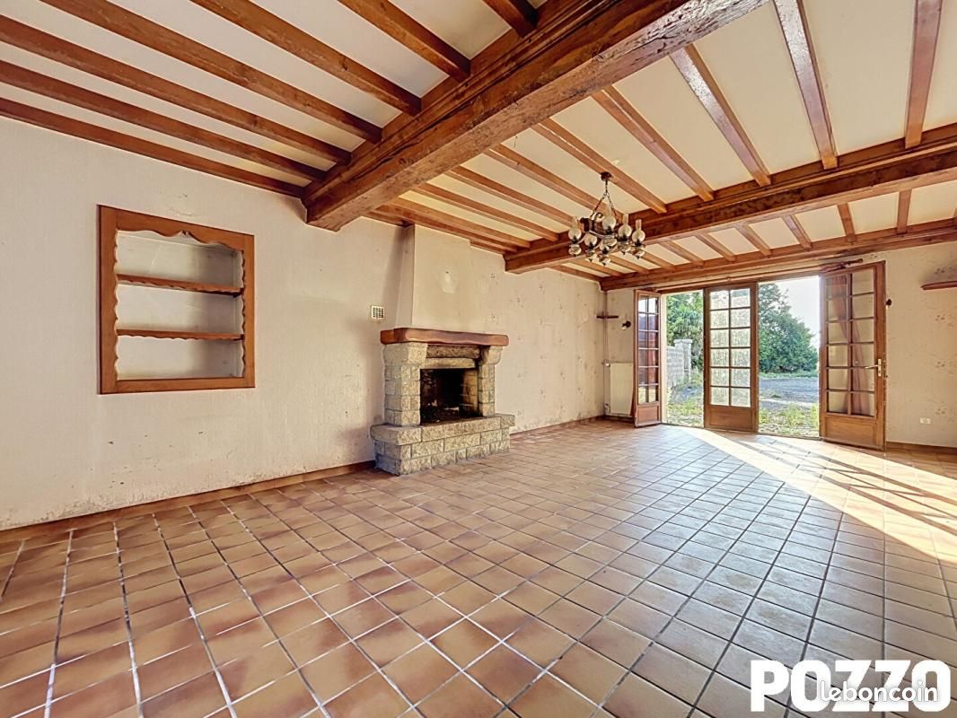 Maison 8 pièces 165 m² · à Cérences · 165 m² · 208 500 €