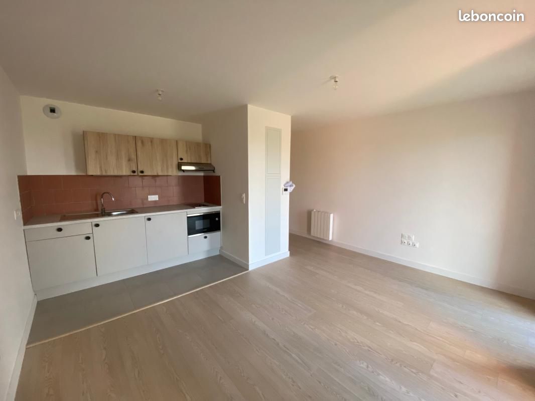 Appartement 1 pièce 30 m² · à Armentières · 30 m² · 476 €/mois