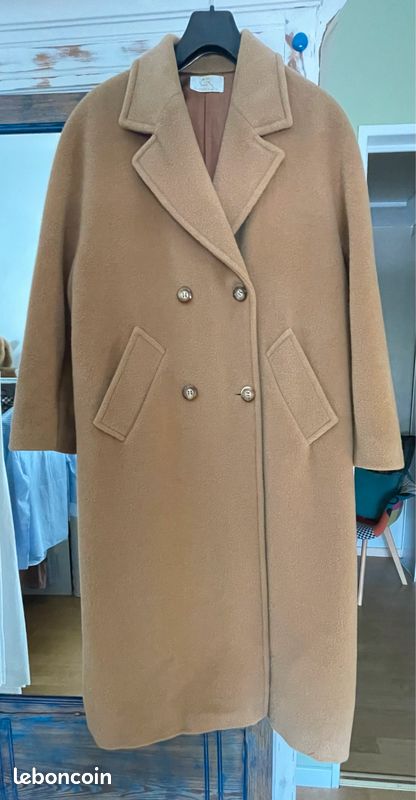 Vend manteau beige pure laine taille 42 très bon état Vêtements