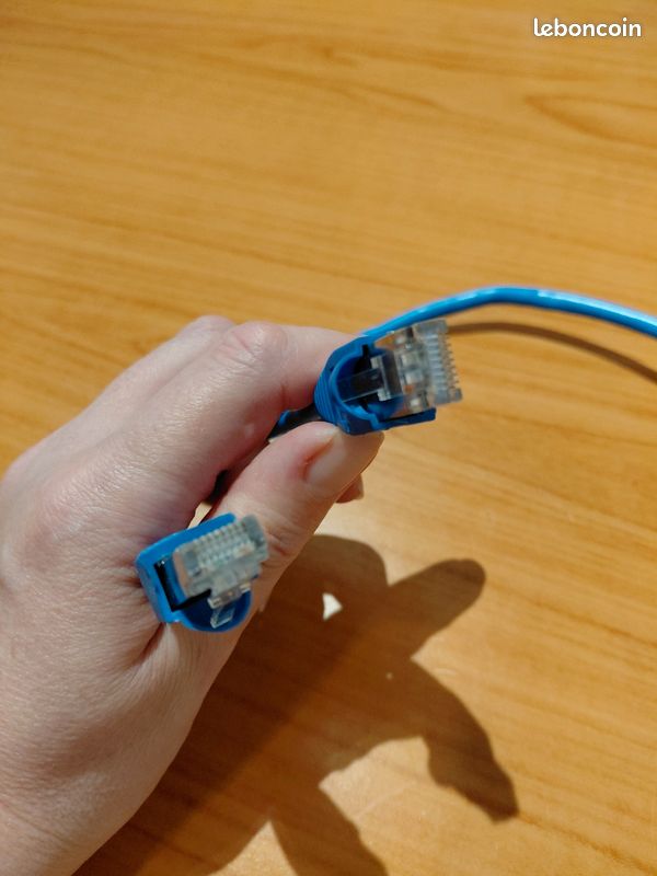 Câble wifi (image 1)