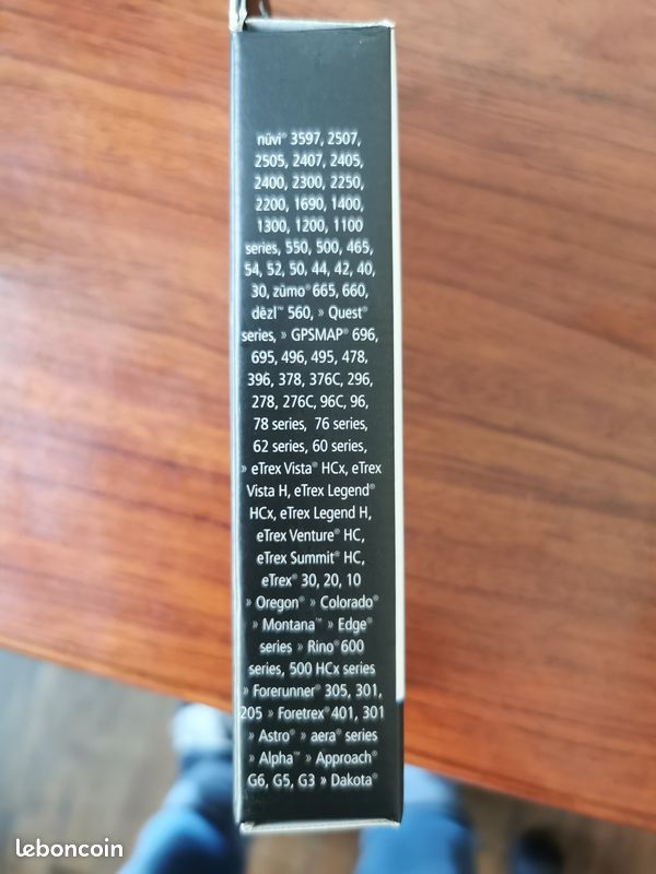 Cable USB pour GPS Garmin + support voiture Équipement auto