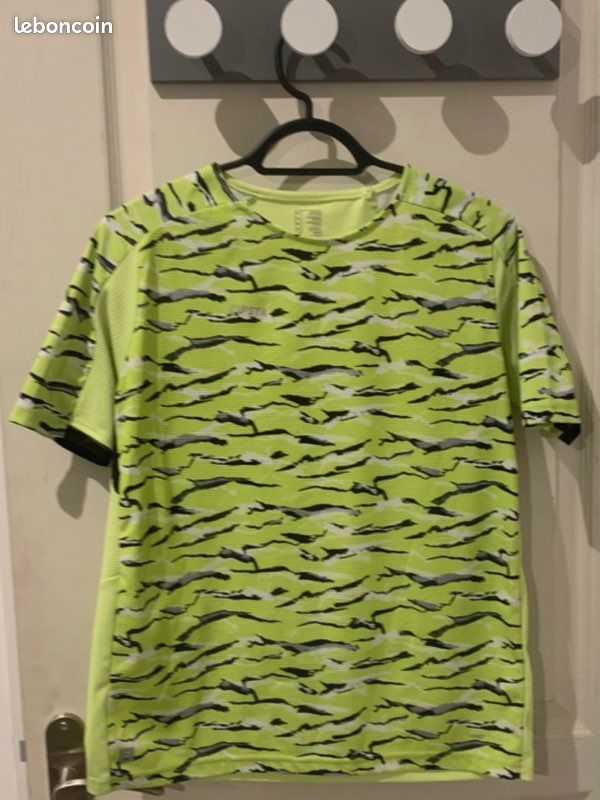 LOT 3 t-shirts sport - 2 Kipsta et 1 Kalenji - 13/15 ans (image 4)