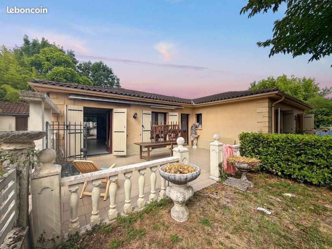 Maison 6 pièces 142 m² · à La Chapelle-Gonaguet · 142 m² · 205 000 €