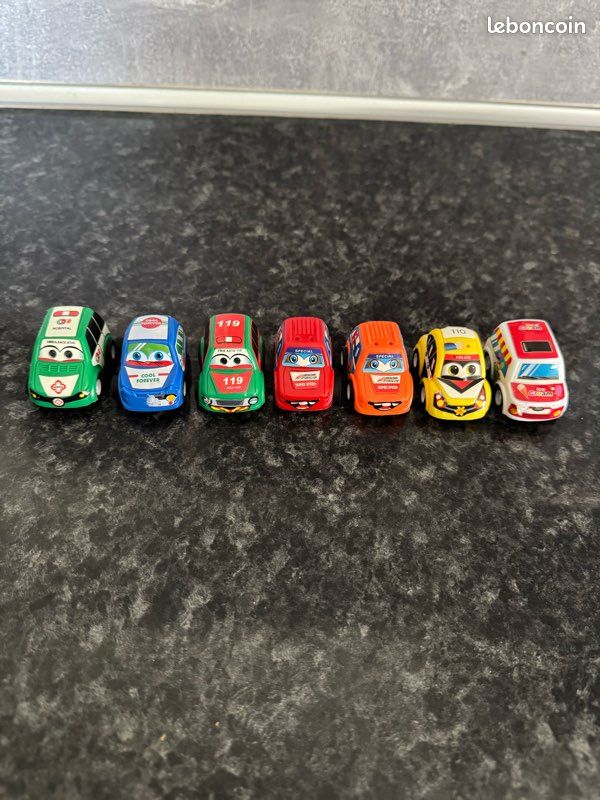Lot de 7 mini voitures (image 1)