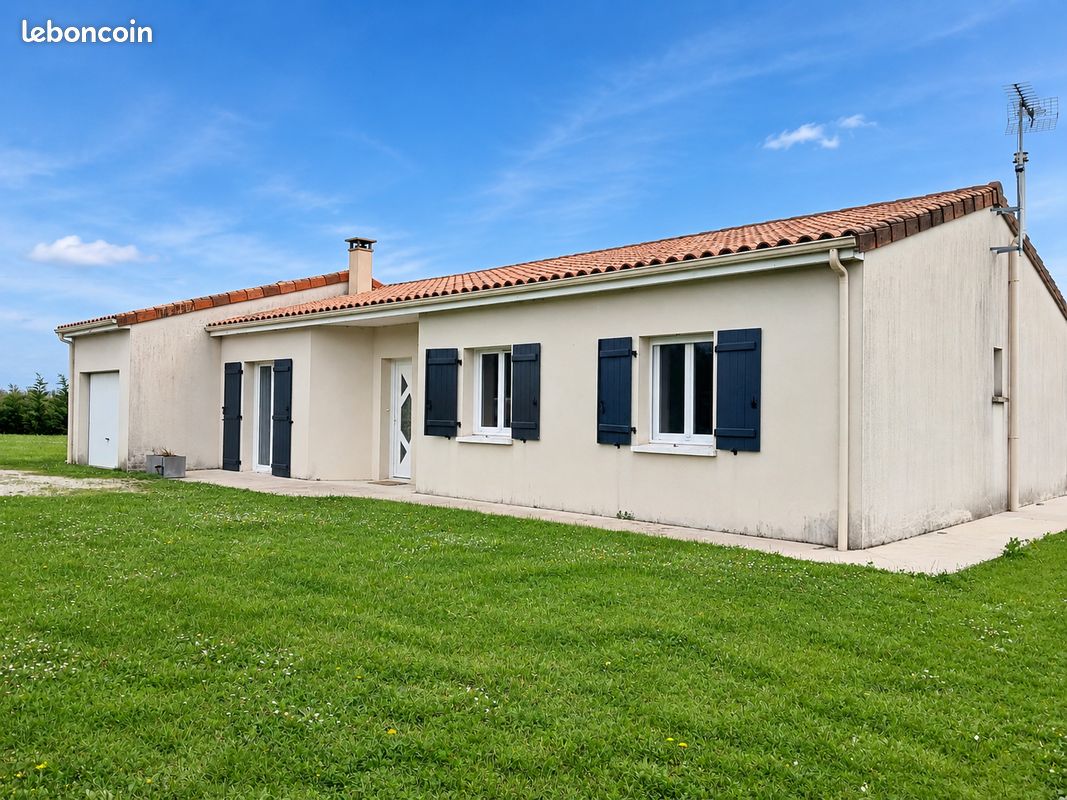 Maison 5 pièces 106 m² · à Aussac-Vadalle · 106 m² · 179 900 €