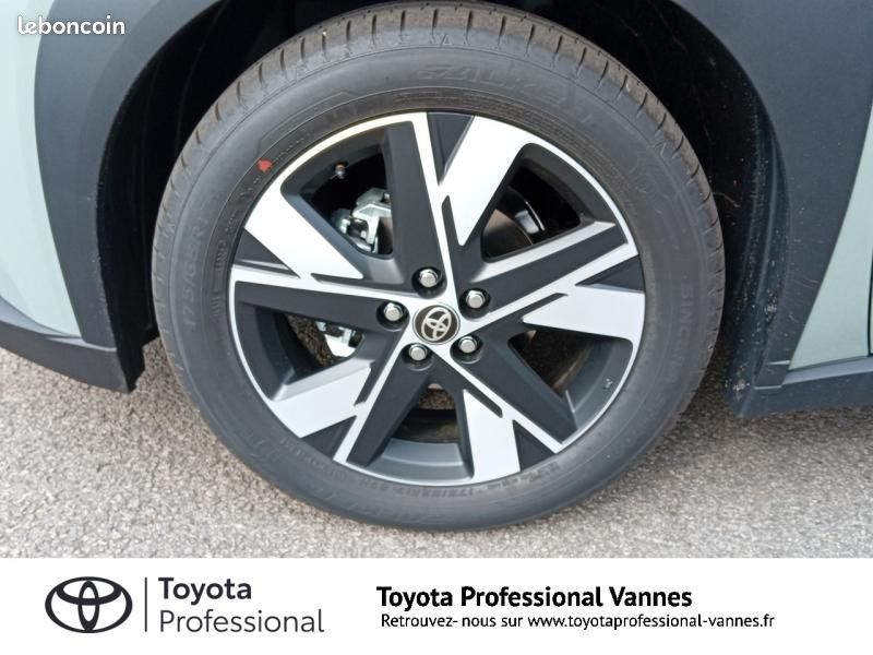 Toyota Aygo X 116h Graphic (image 14)