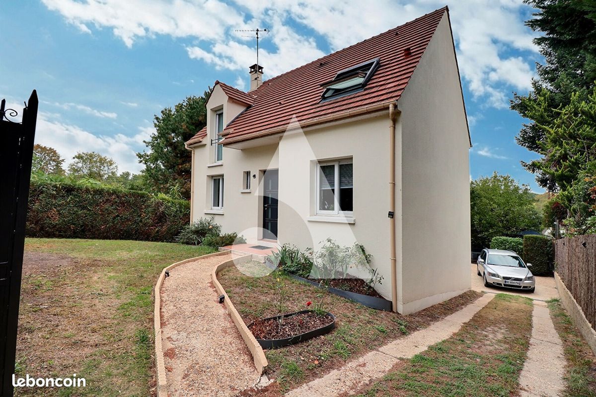 Maison 5 pièces 90 m² · à Méry-sur-Oise · 90 m² · 370 000 €