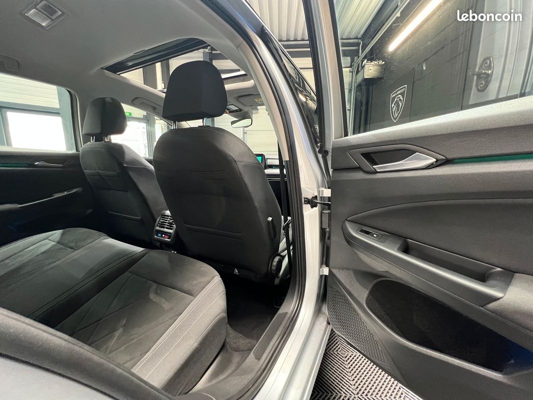 Volkswagen Golf 8 1.5 eTSi STYLE DSG7-150 cv-TOIT OUVRANT-VIRTUAL COCKPIT-CARPLAY-CAMERA DE RECUL (image 17)