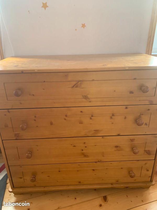 Commode (image 1)