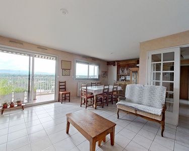 Appartement 330 000 € - 120 m²