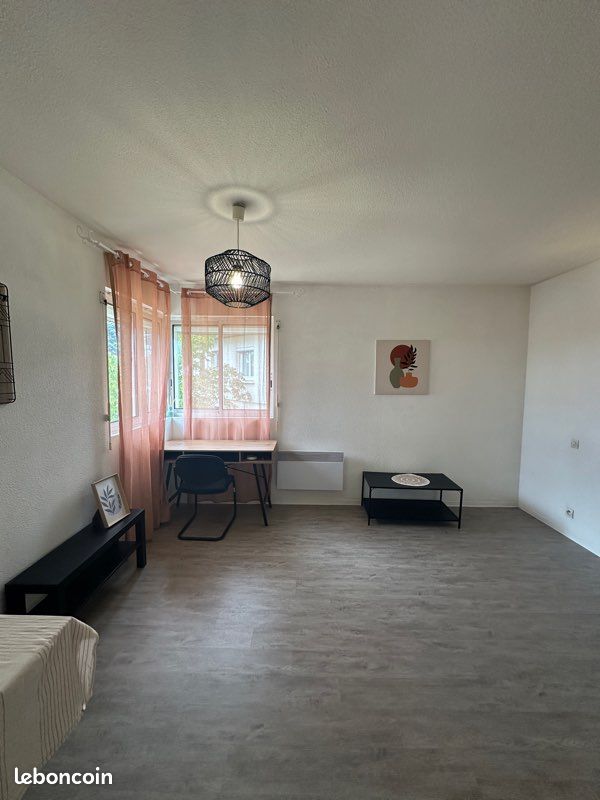 Appartement 1 pièce 23 m² · à Mont-de-Marsan · 23 m² · 400 €