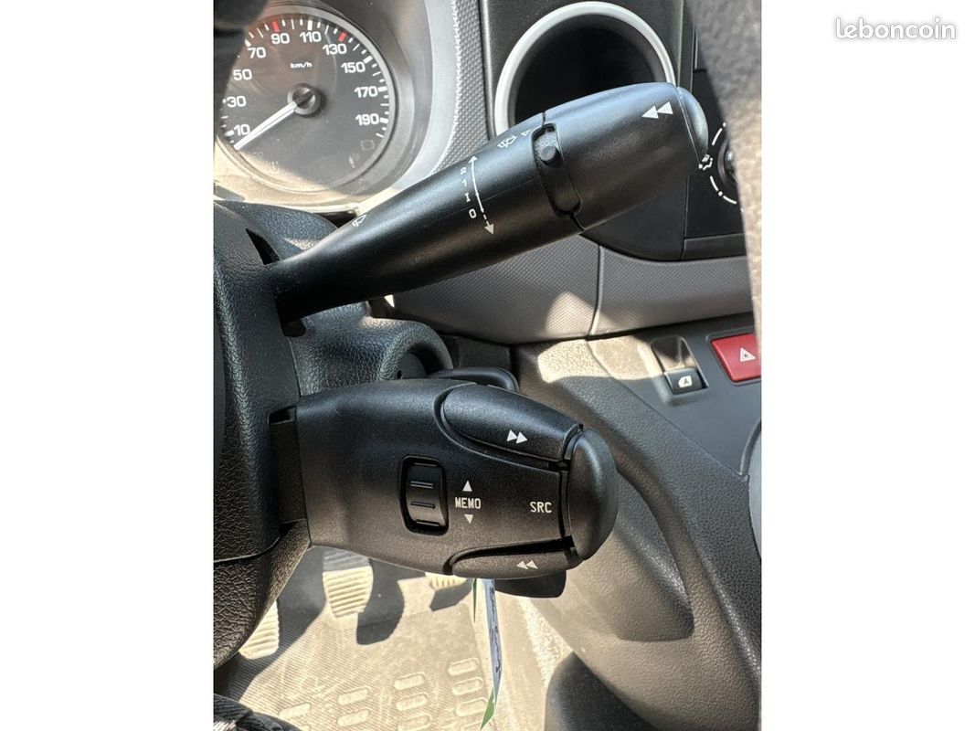 CITROEN BERLINGO 1.6 BlueHDi - 100 - GARANTIE 12 MOIS (image 18)