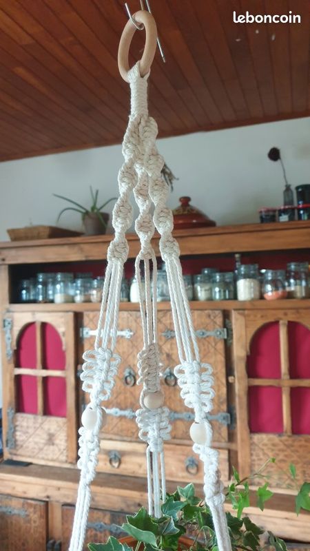 Suspension pour plantes en macramé écru (image 2)