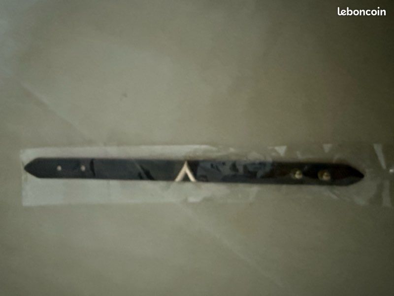 Bracelet en cuir inspiration LV et diesel (image 5)