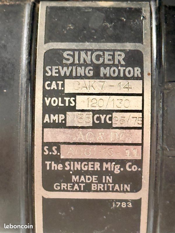 Machine à coudre SINGER Featherweight 222K — n° EL 684058 — 1956, Écosse (image 6)