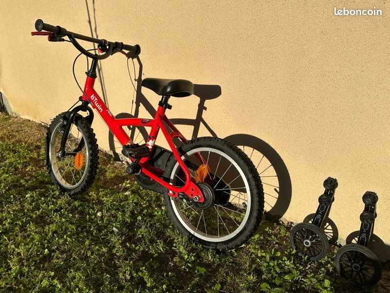 Vélo b'twin 16 pouces très bon état - Vélos