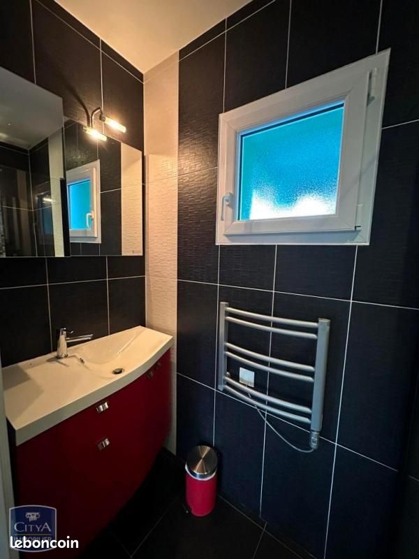 Maison a louer saint-nazaire - 5 pièce(s) - 118 m2 - Surfyn