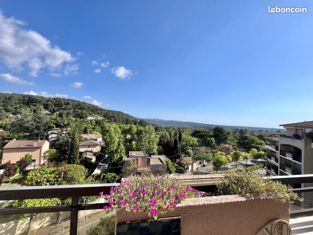 Appartement 5 pièces 125 m² · à Aix-en-Provence · 125 m² · 600 000 €