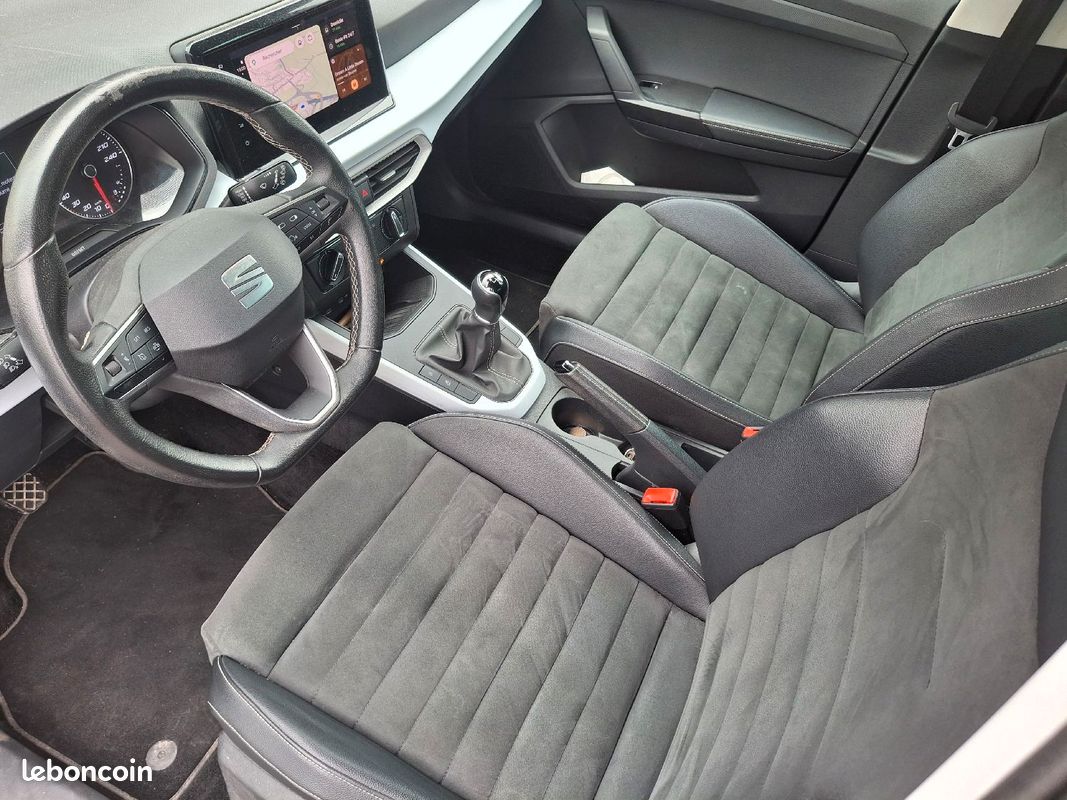 Seat Arona 1.0 TSI 95ch Urban / Garantie 12 mois ✅ / Apple CarPlay / Android Auto / Suivi complet ✅ (image 6)